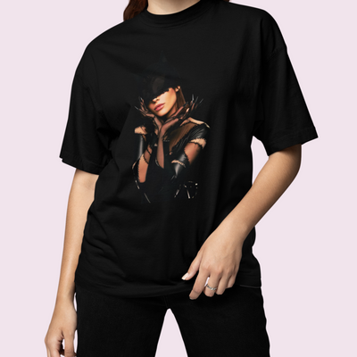 Camiseta Básica Ariana Grande The Boy Is Mine