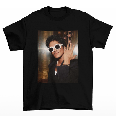 Camiseta Básica Bruno Mars Photo Rich