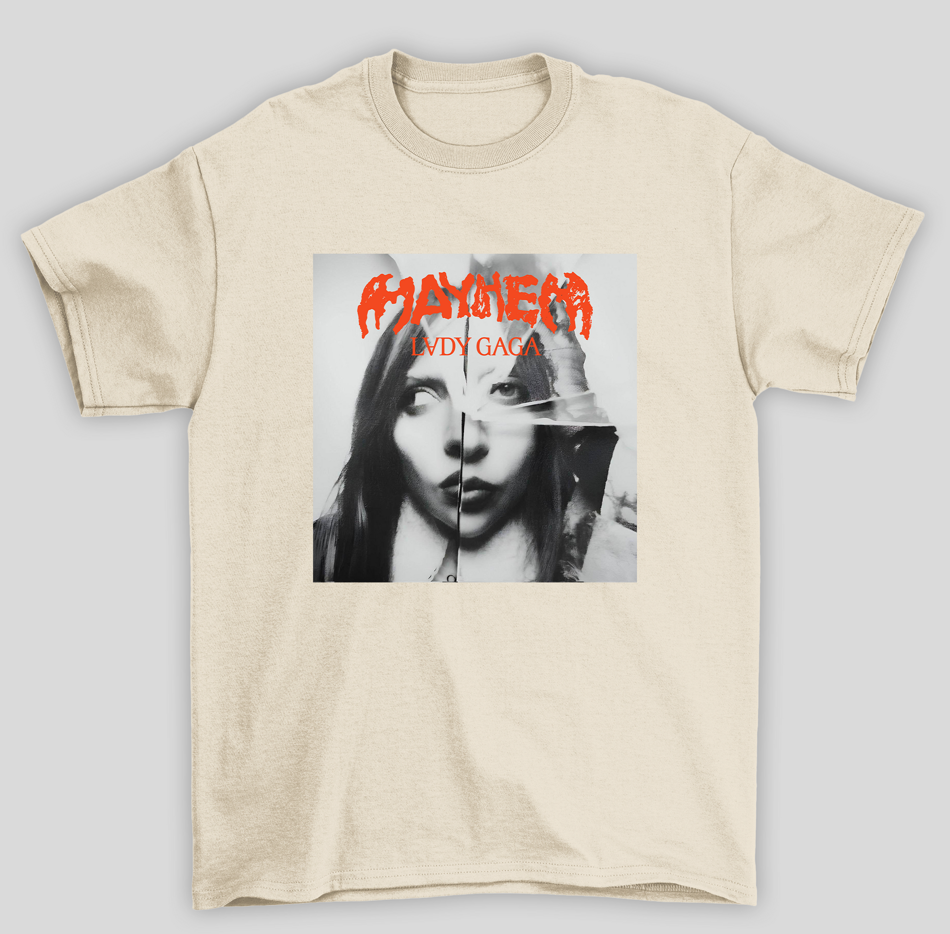 Camiseta Básica Lady Gaga Mayhem Alternative Cover- pérola