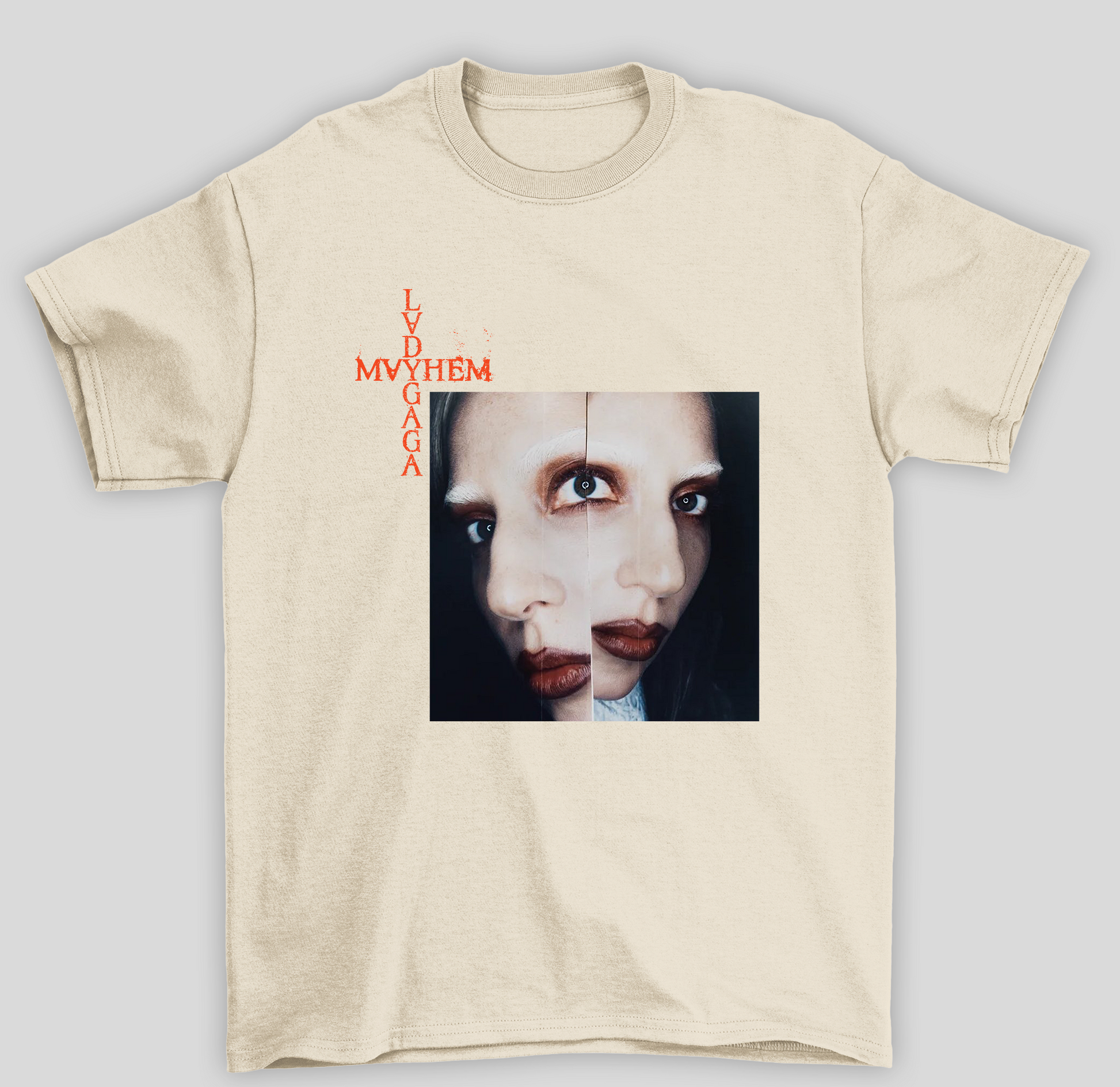 Camiseta Básica Lady Gaga Mayhem Cross- pérola