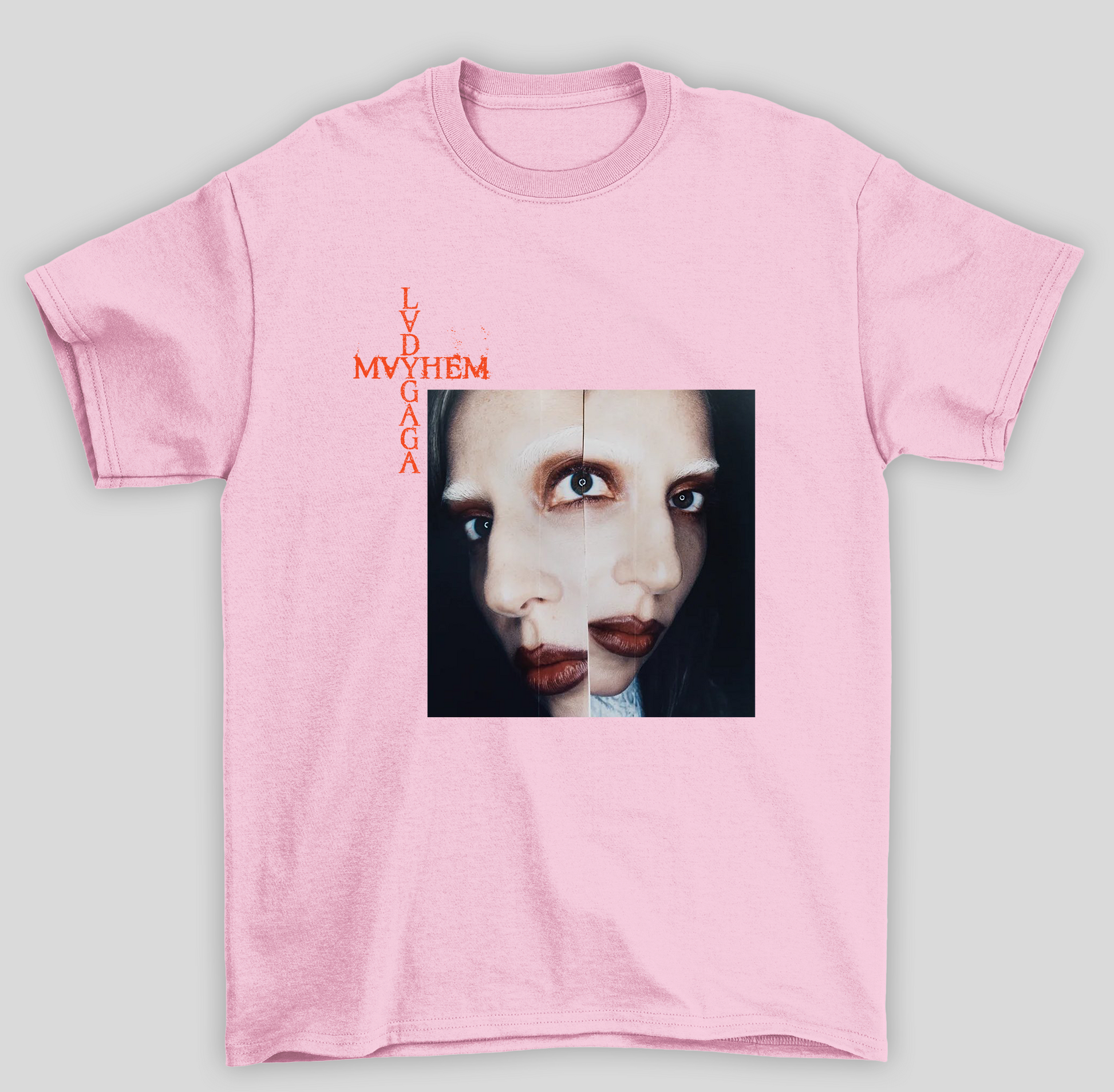 Camiseta Básica Lady Gaga Mayhem Cross- rosa bebe