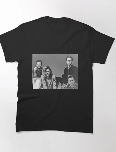 Camiseta Básica McFLY Vintage - preto