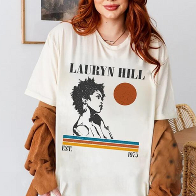 Camiseta Básica Lauryn Hill  1975