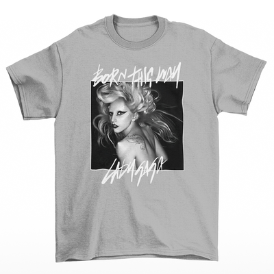 Camiseta Básica Born This Way Lady Gaga- Cinza