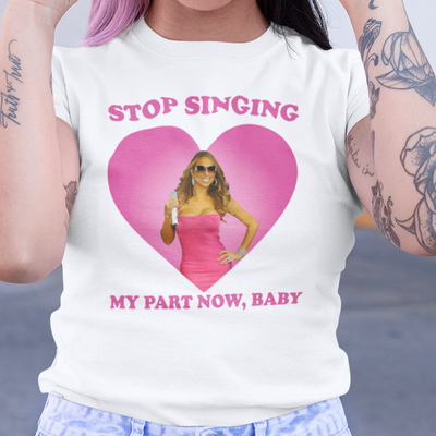 camiseta básica branca com estampa da Mariah Carey stop singing