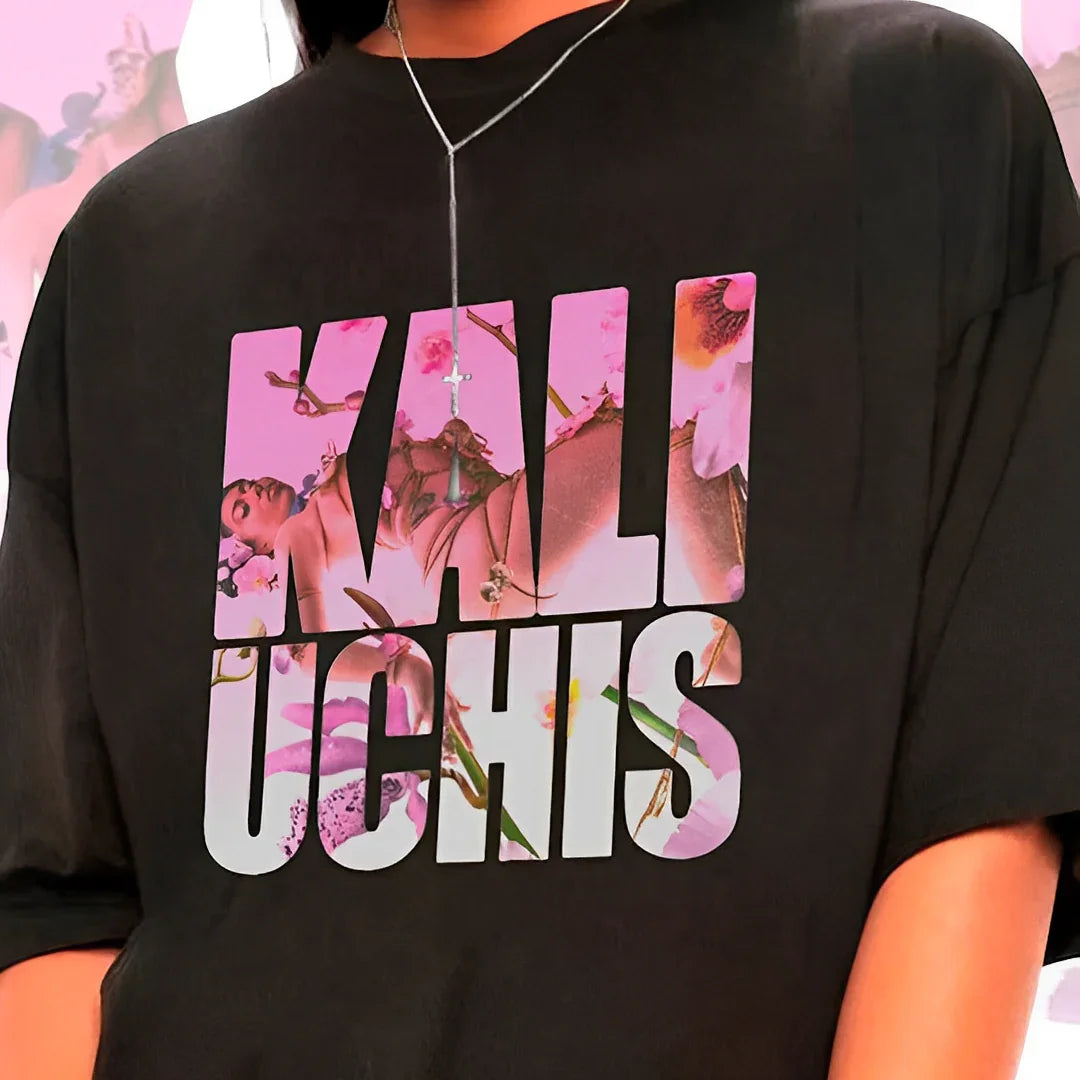 Camiseta Básica Kali Uchis New Album Merch – Saoko