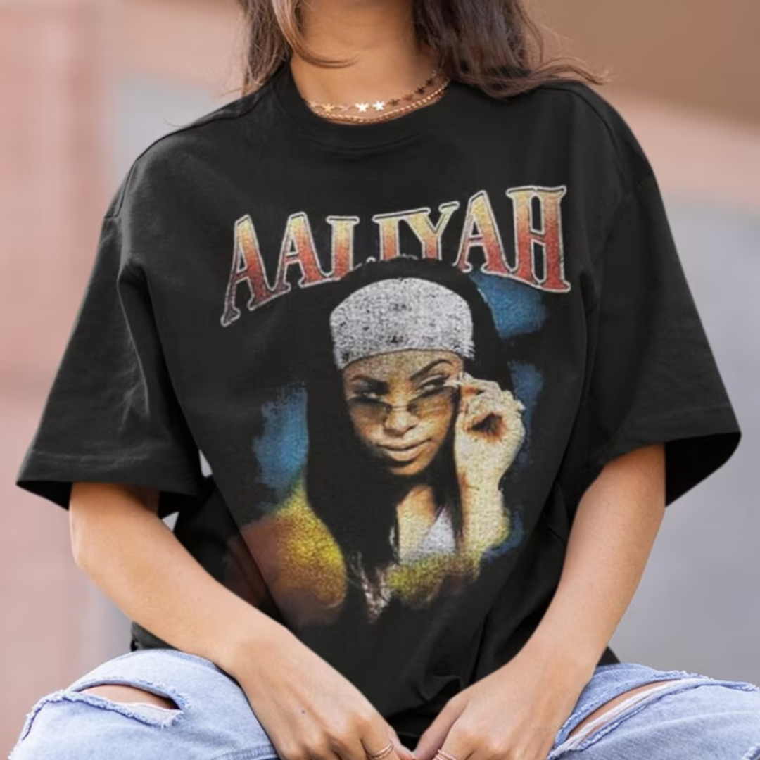 Camiseta Básica Aaliyah Retro