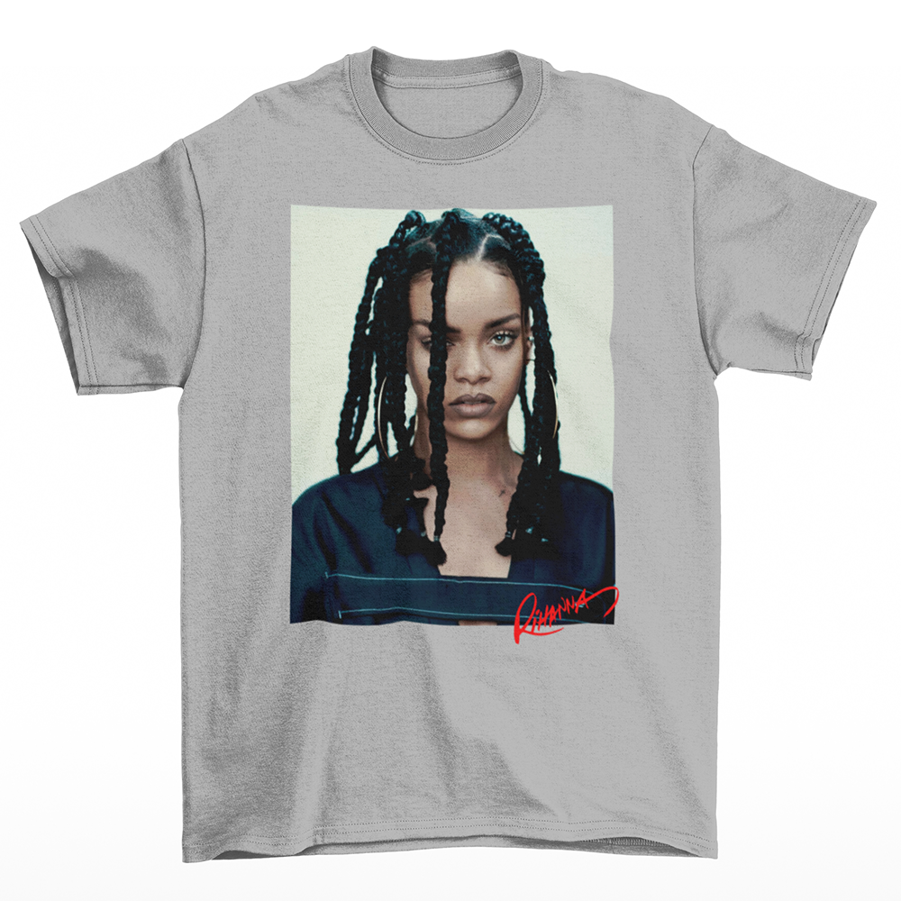 Camiseta Básica Rihanna 90's Retro Rap- cinza