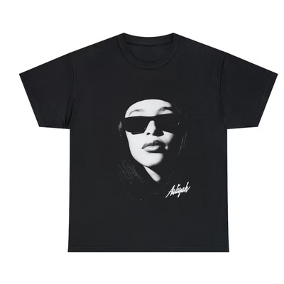 Camiseta Básica Aaliyah Vintage