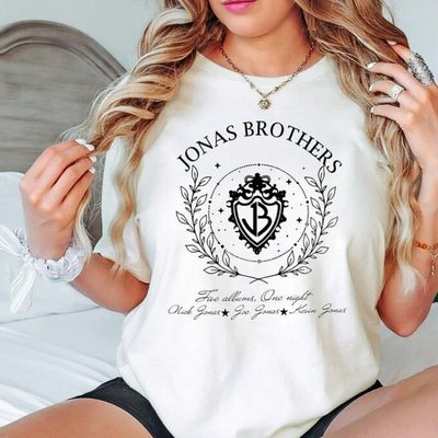 Camiseta Básica Jonas Brothers Aesthetic