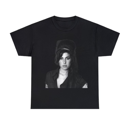 Camiseta Básica Amy Winehouse B&W