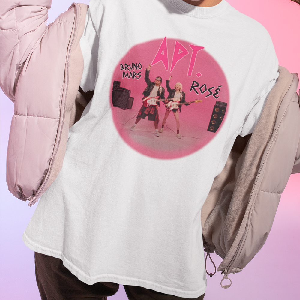 Camiseta Básica Bruno Mars e Rosé APT New Music