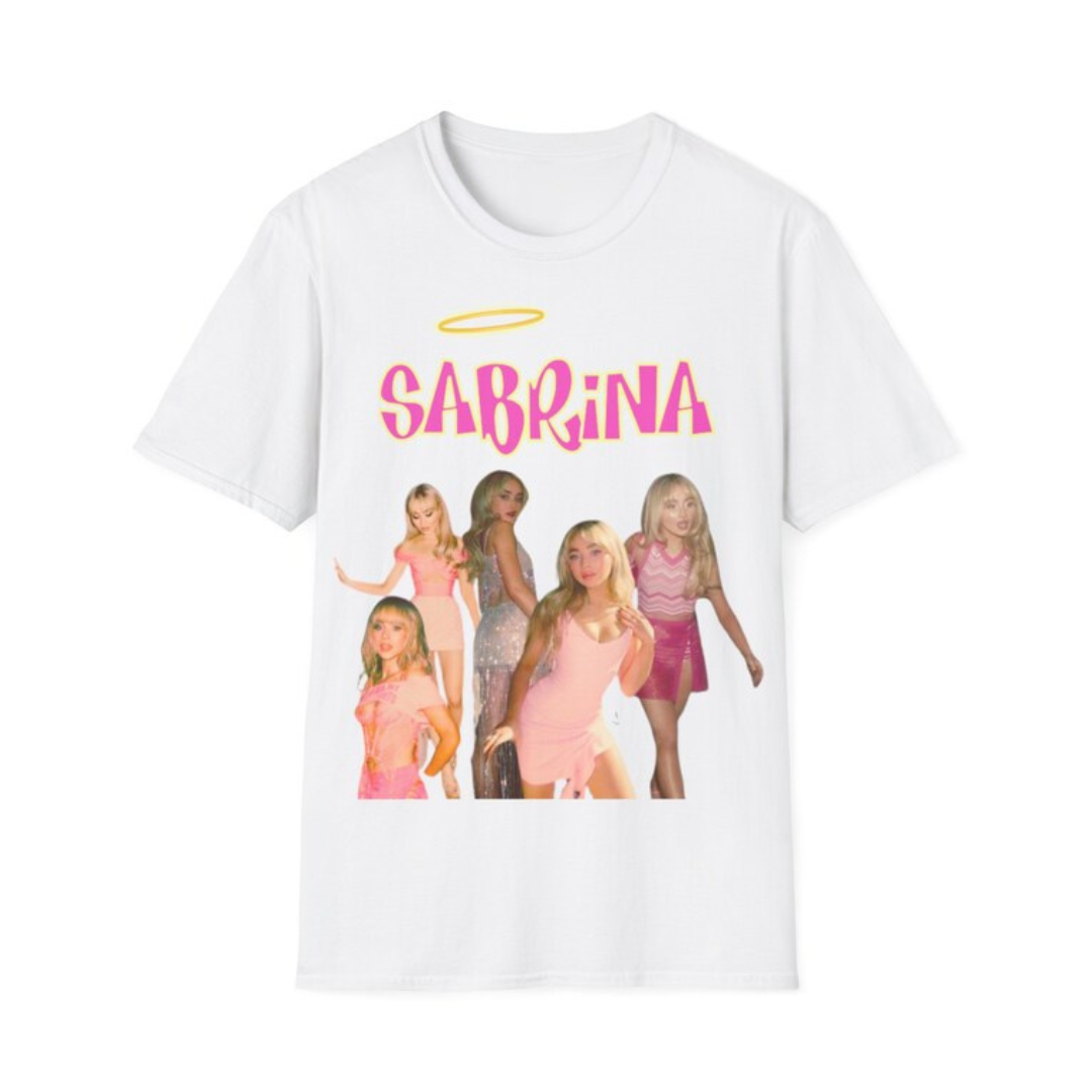 Camiseta Básica Sabrina Carpenter Bratz