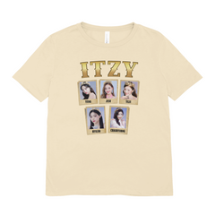 Camiseta Básica Itzy Collage