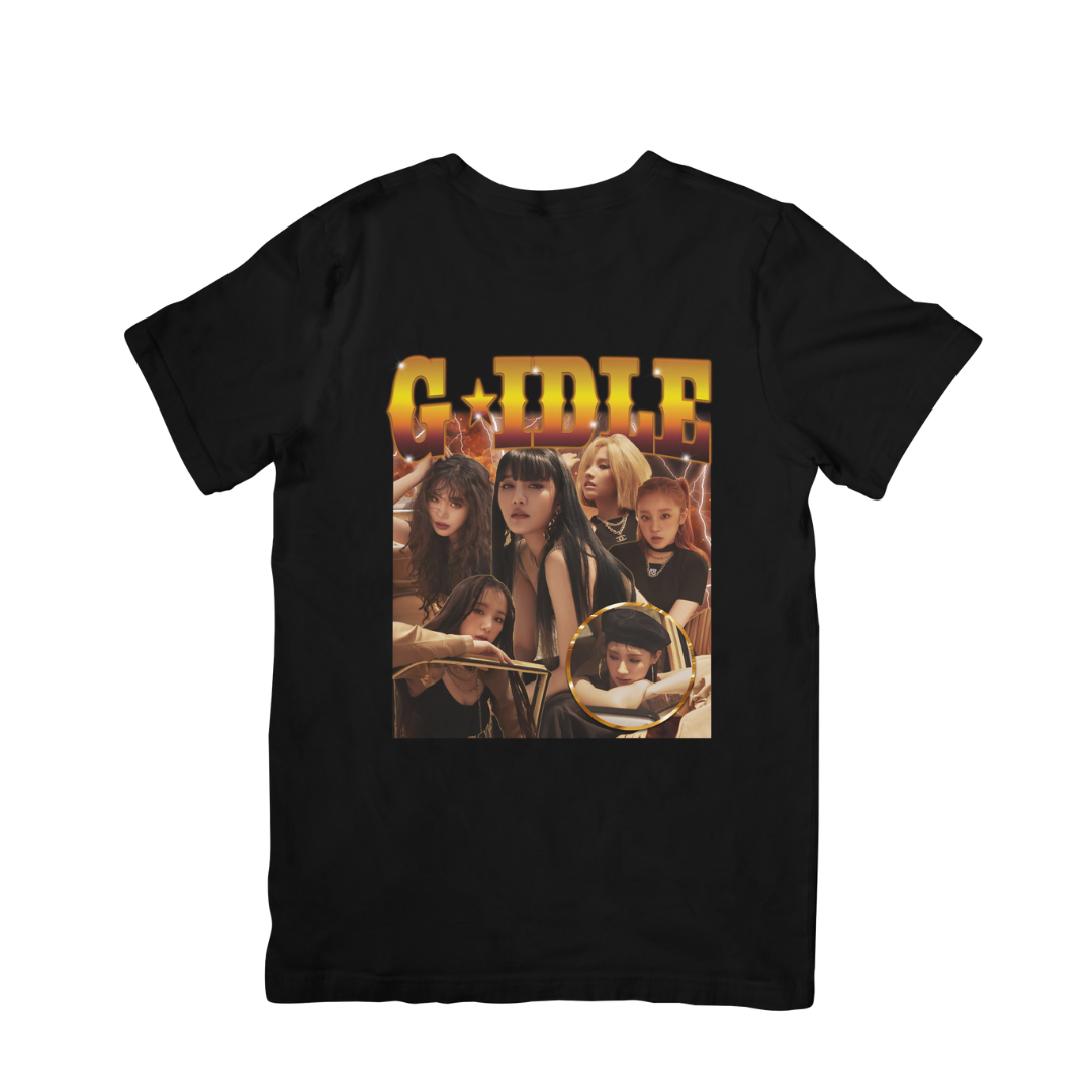 Camiseta Básica (G)i-dle Graphic - preto