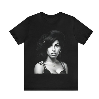 Camiseta Básica Amy Winehouse