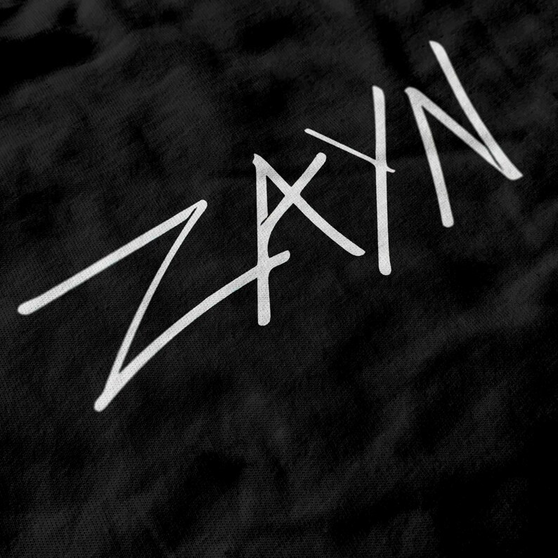 Camiseta Básica Zayn Malik Logo