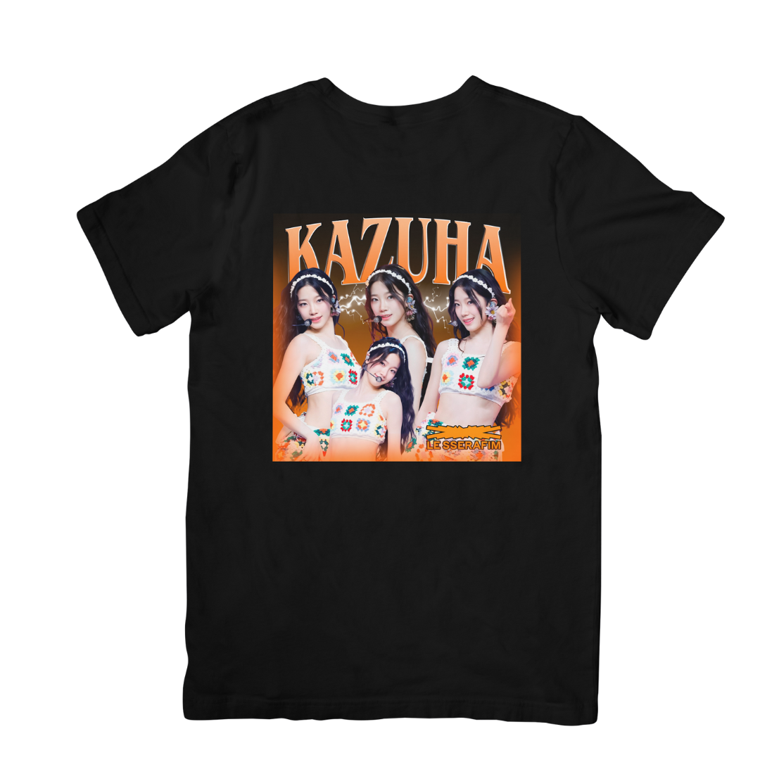 Camiseta Básica Le Sserafim Kazuha Graphic - preto