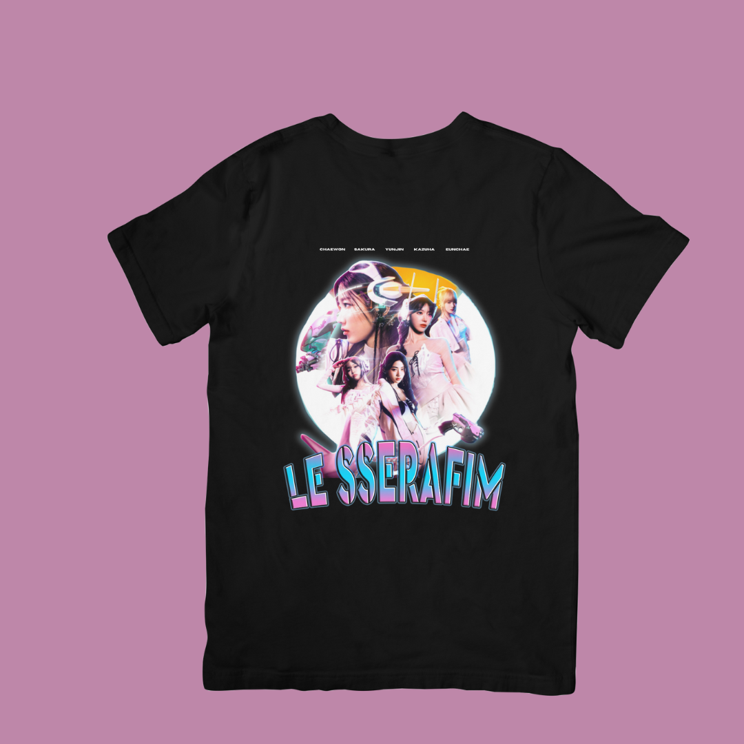 Camiseta Básica Le Sserafim Kpop Group - preto