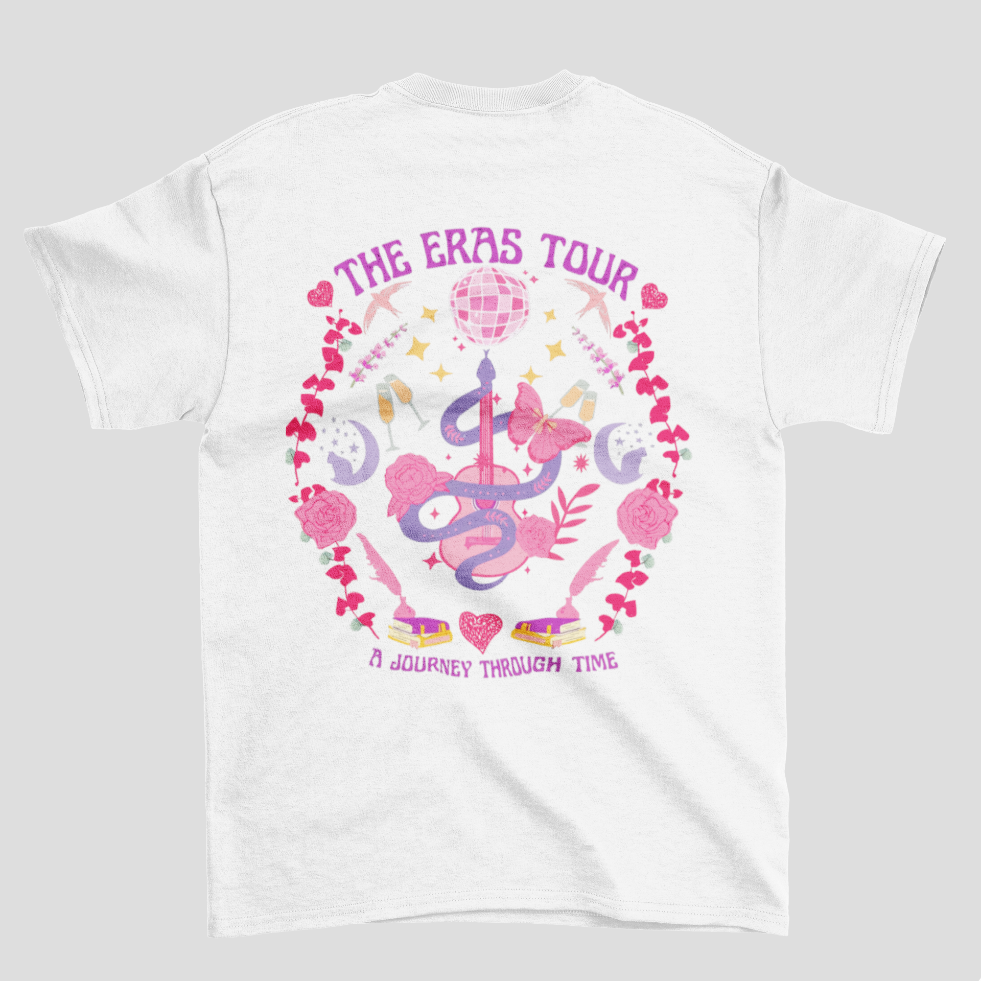 Camiseta Básica Taylor Swift A Journey Through Time- branco