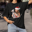 Camiseta Básica Christmas Mariah Carey With A Dog- PRETO