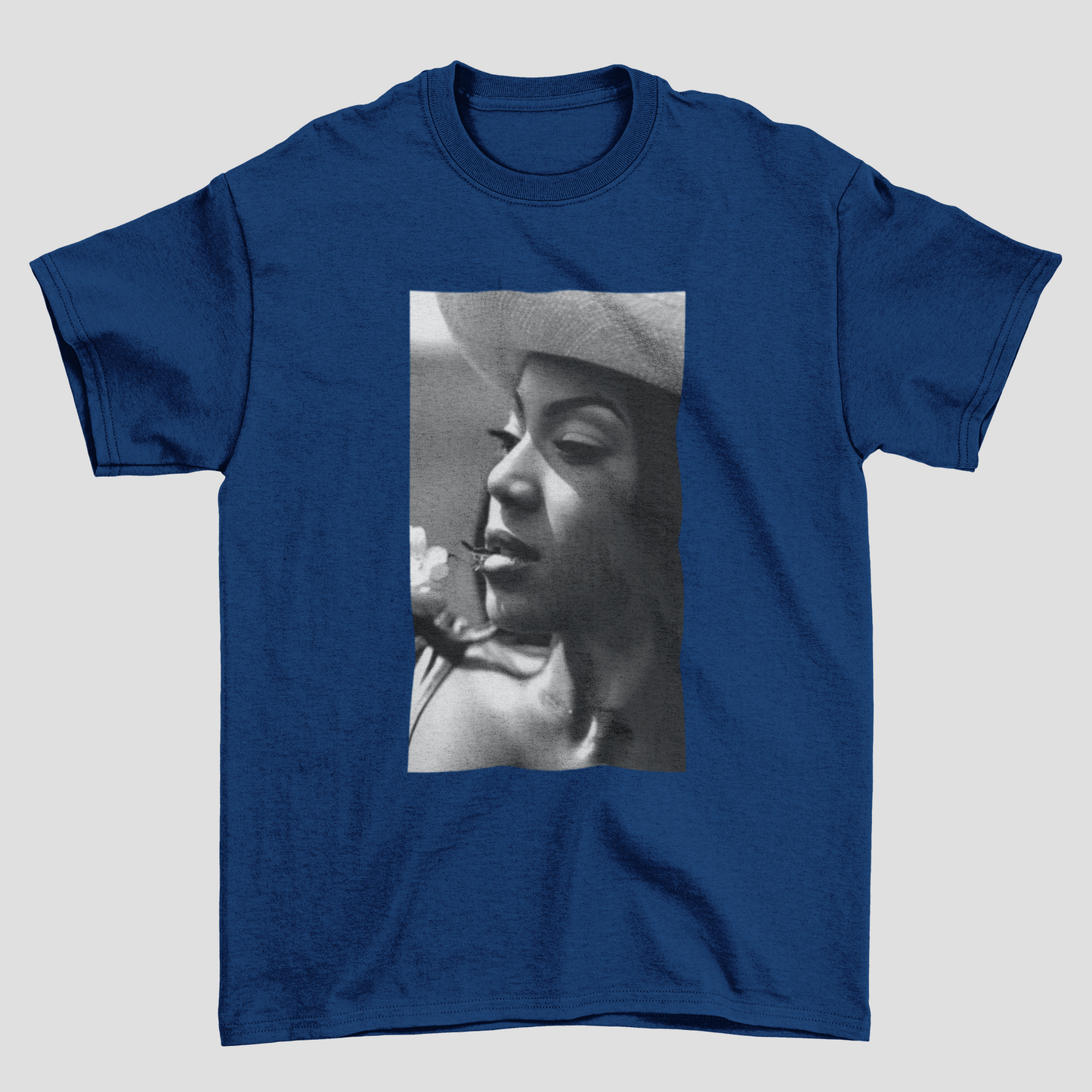 Camiseta Básica Beyonce P&B