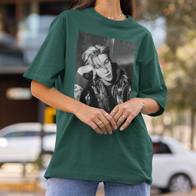 Camiseta Básica BTS Suga Graphic- verde