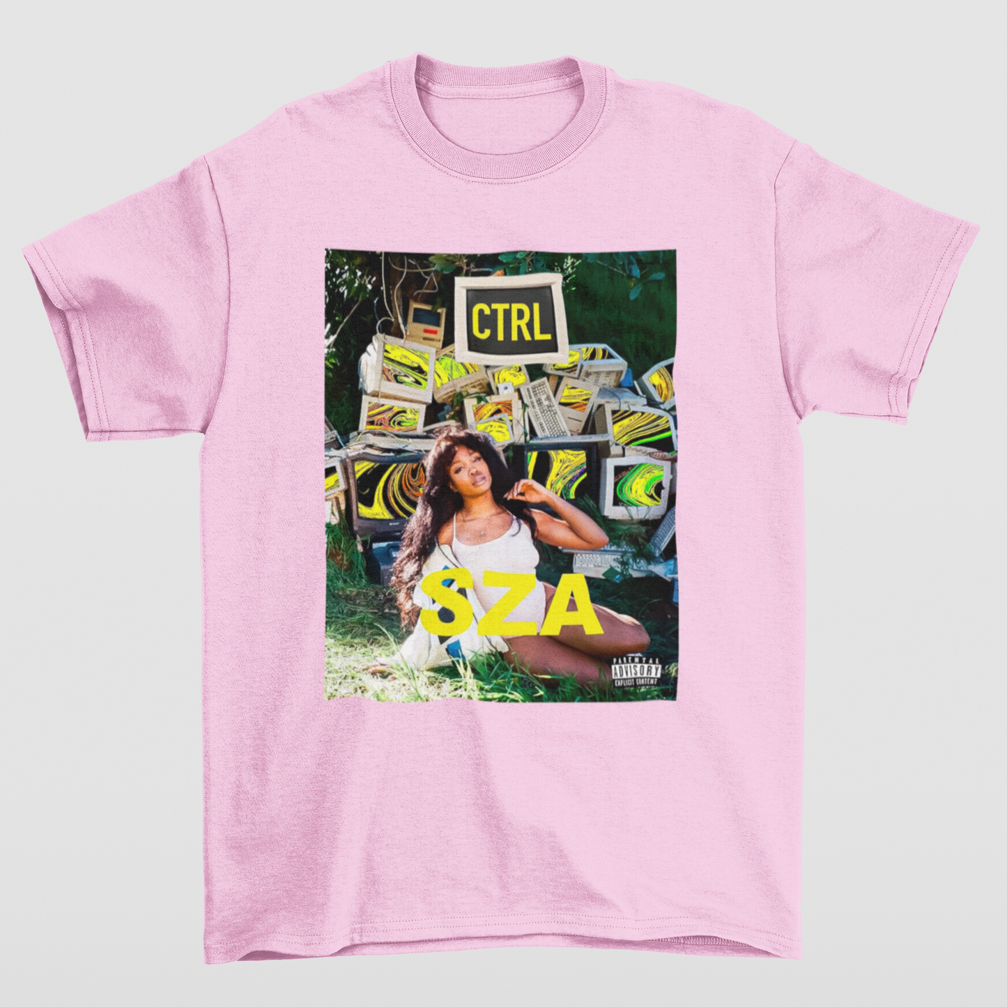 Camiseta Básica SZA Cantora Ctrl- rosa bebe