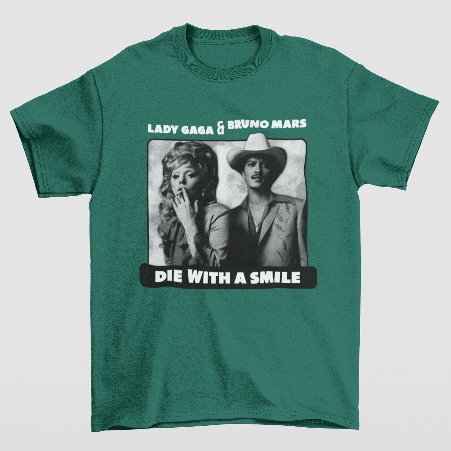Camiseta Básica Lady Gaga And Mars PB