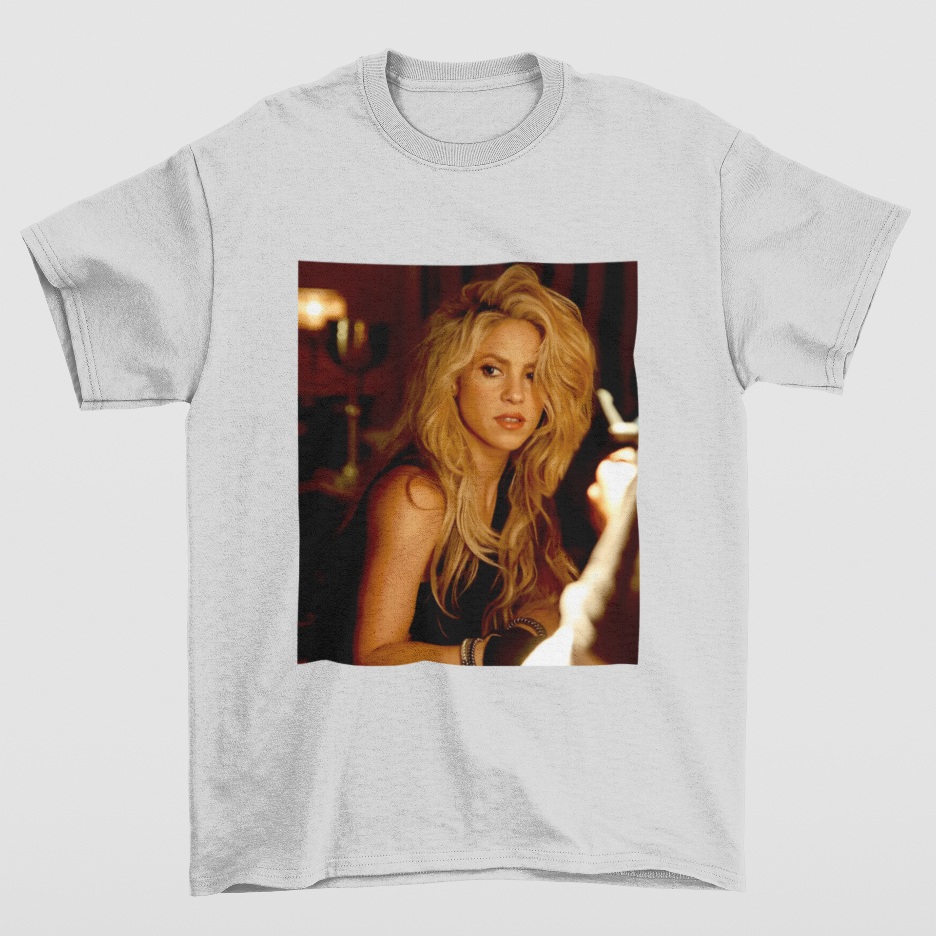 Camiseta Básica Shakira Classic- cinza