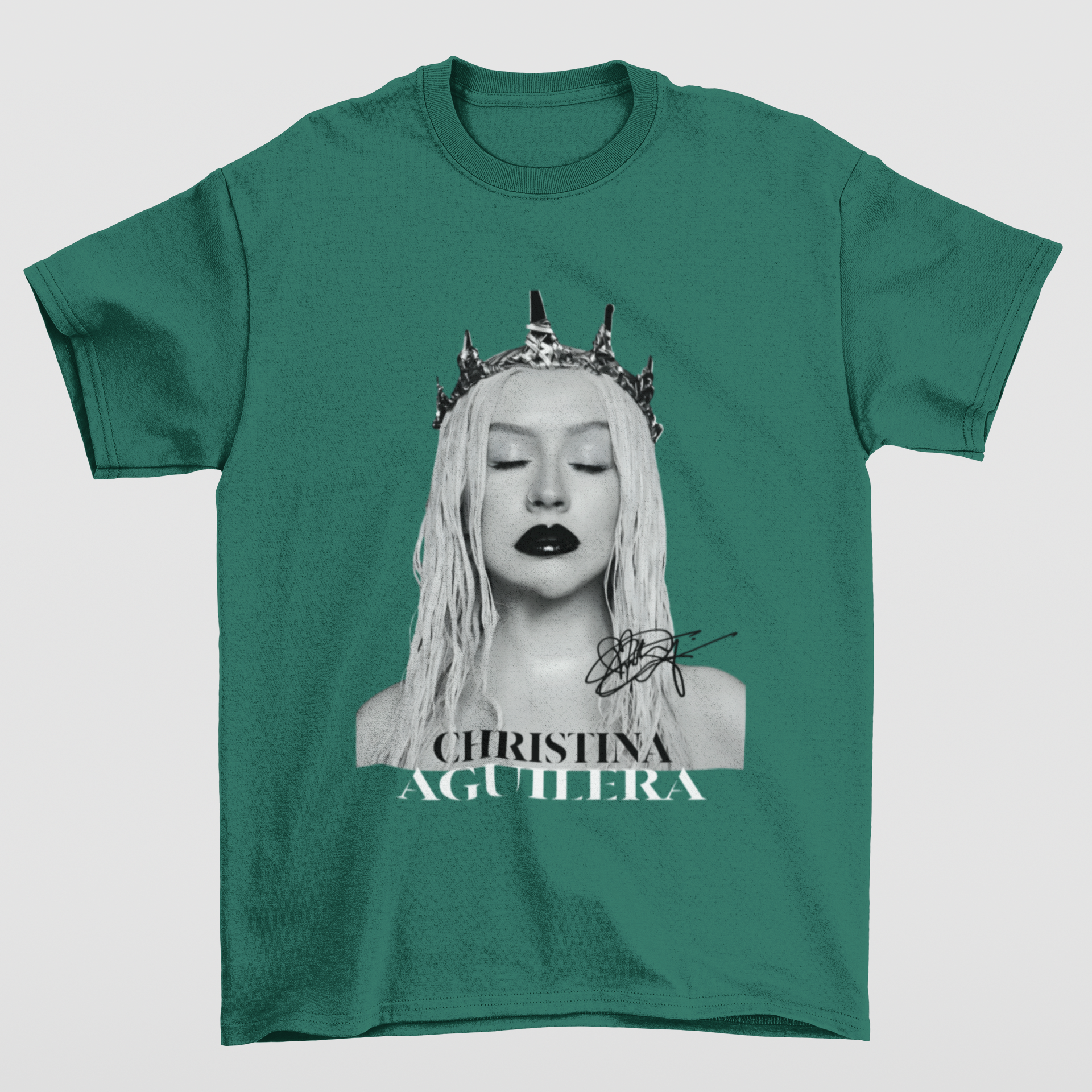 Camiseta Básica Christina Aguilera Queen X- verde