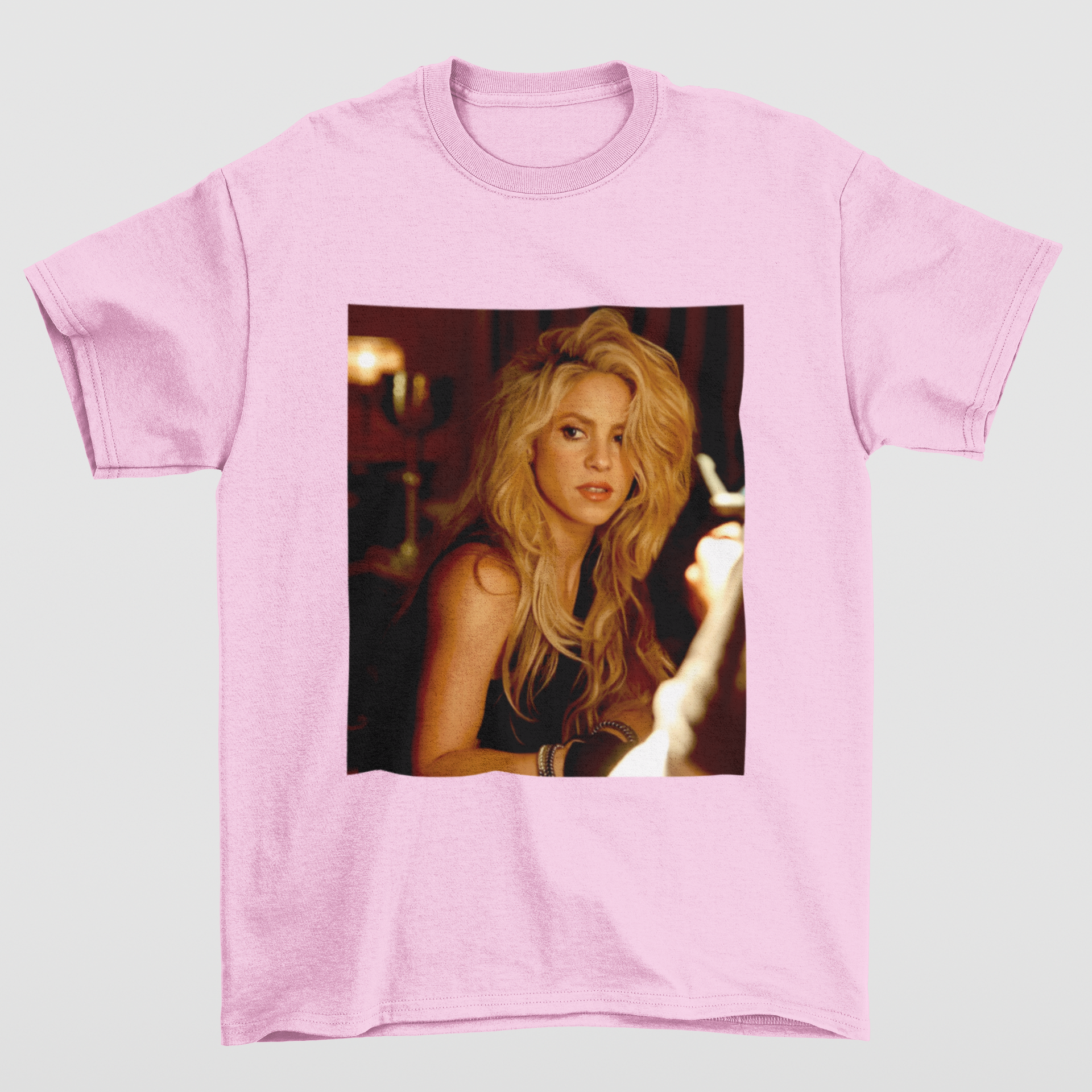 Camiseta Básica Shakira Classic- rosa bebe