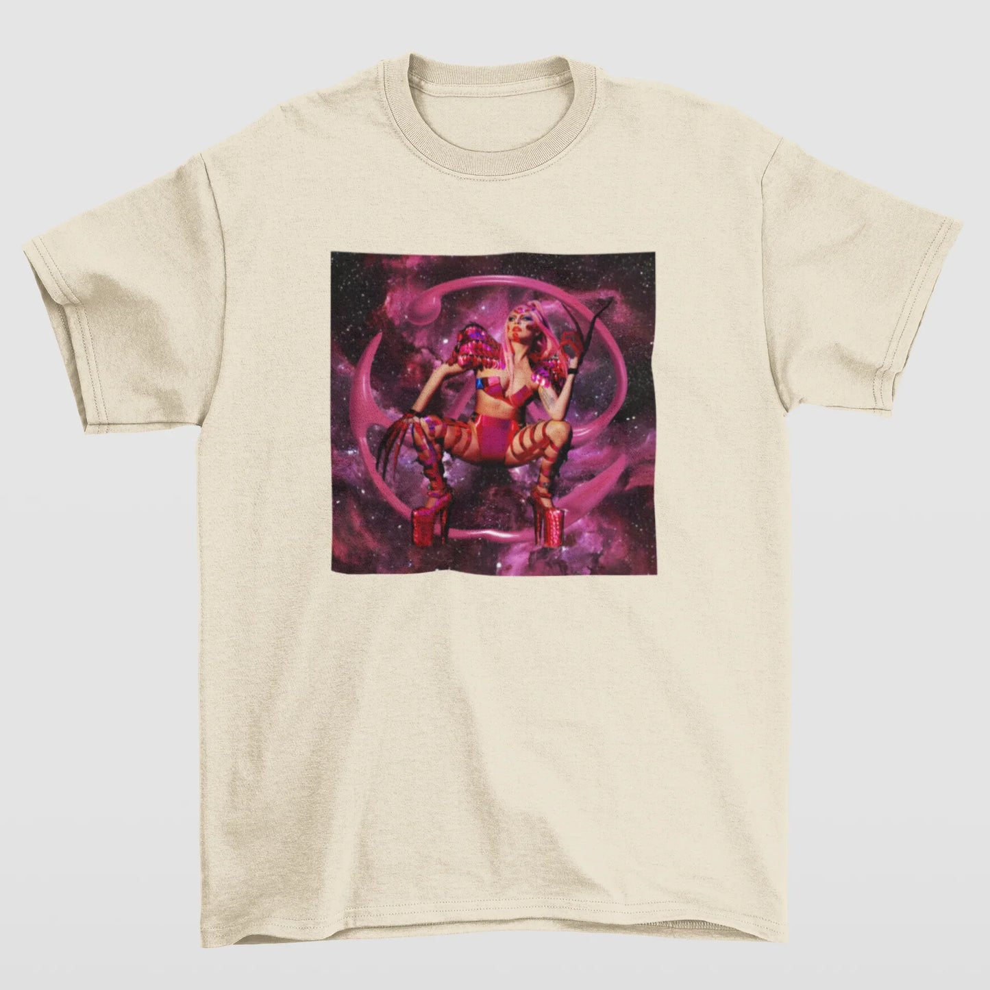 Camiseta Básica Lady Gaga Chromatica Era