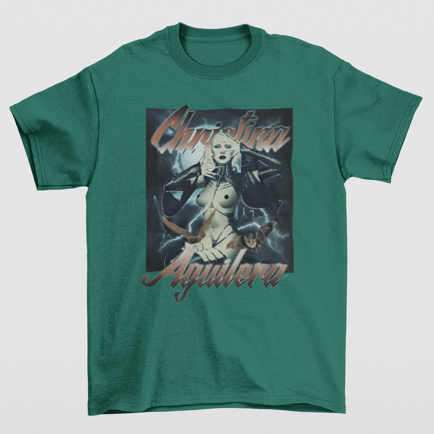 Camiseta Básica Christina Aguilera Bat- VERDE