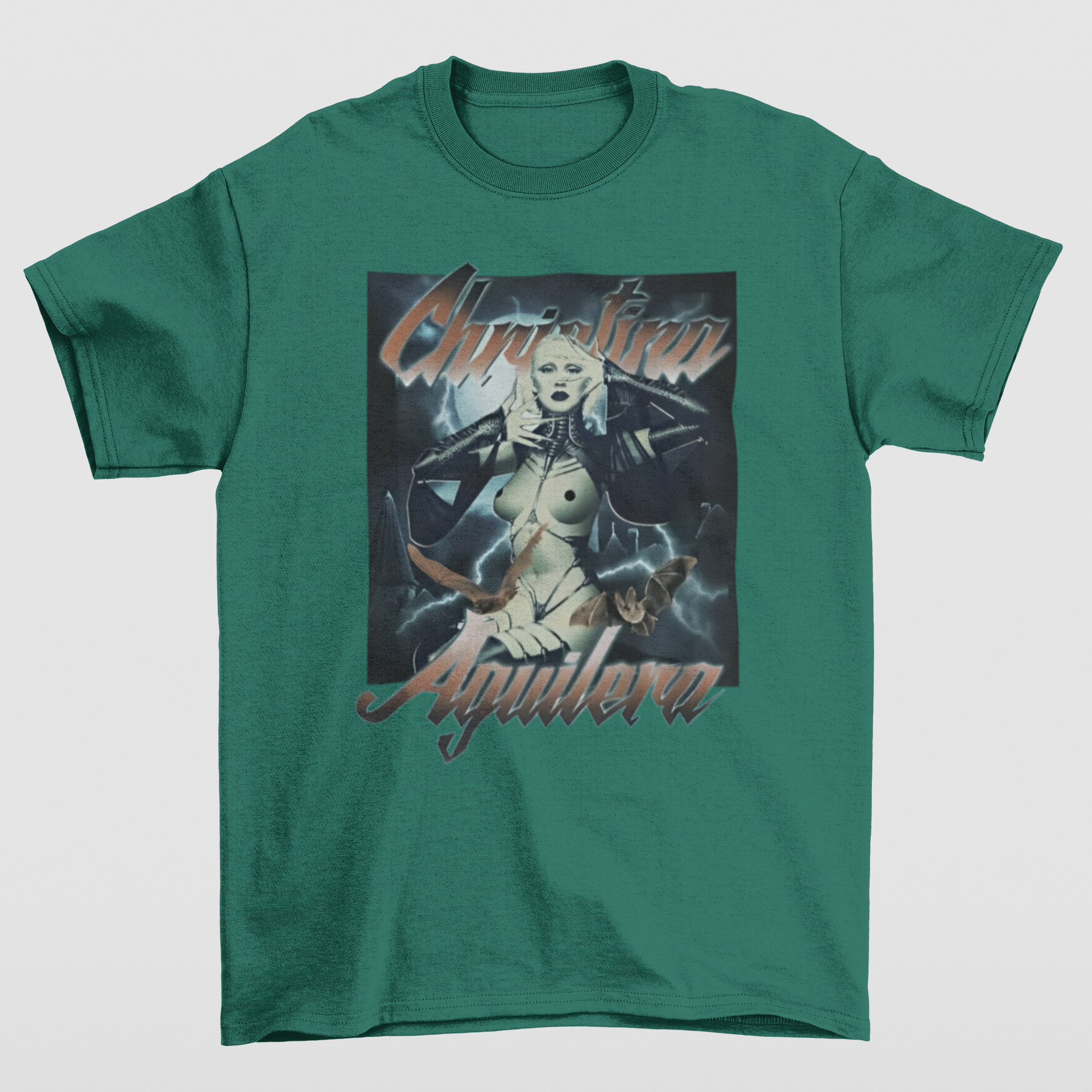 Camiseta Básica Christina Aguilera Bat- VERDE