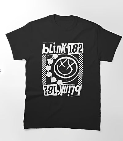 Camiseta Básica Blink-182 One More Time Graphic