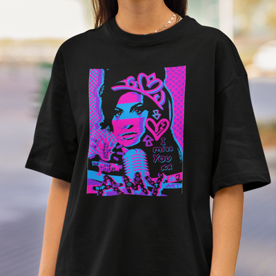 Camiseta Básica Amy Winehouse Art
