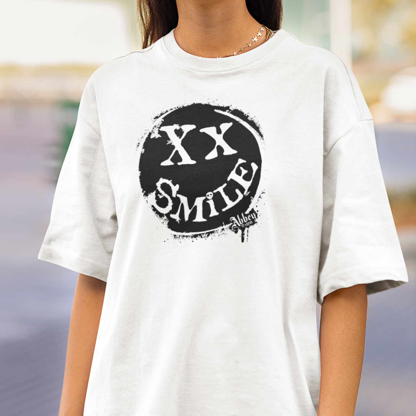 Camiseta Básica Avril Lavigne Abbey D.