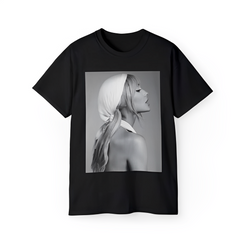 Camiseta Básica Ariana Grande Photo