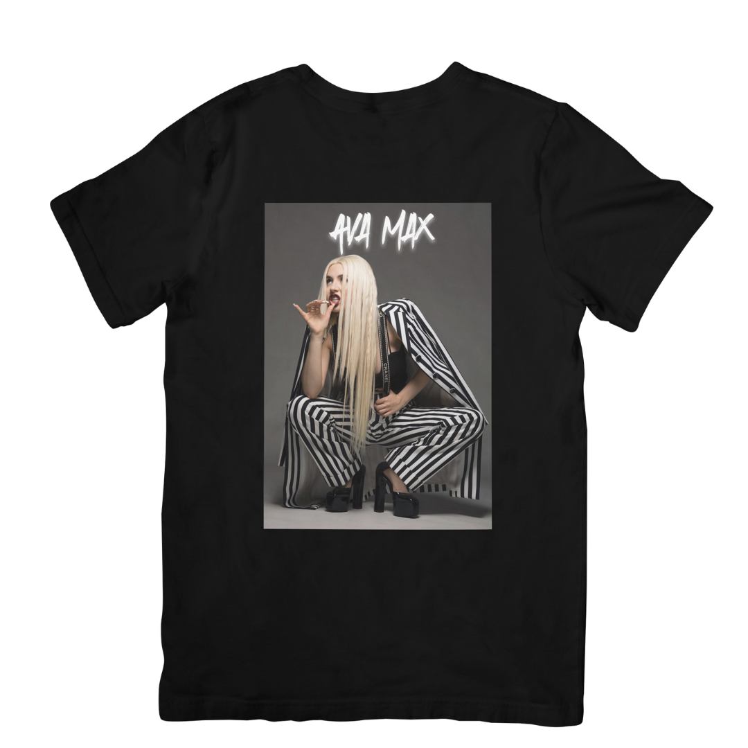 Camiseta Básica Ava Max Photoshot