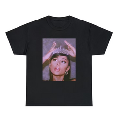 Camiseta Básica Ariana Grande Princess