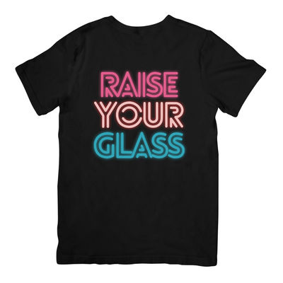 Camiseta Básica P!nk Raise Your Glass