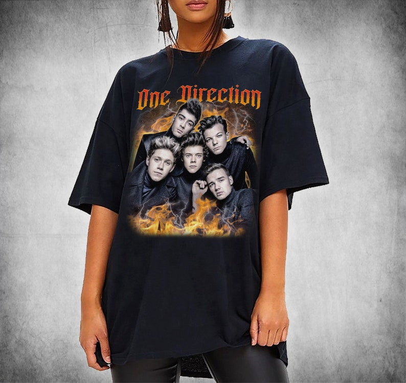 Camiseta Básica One Direction Retro Eurovision-PRETO