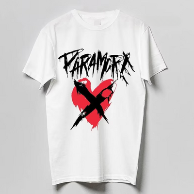 Camiseta Básica Paramore Retro Heart