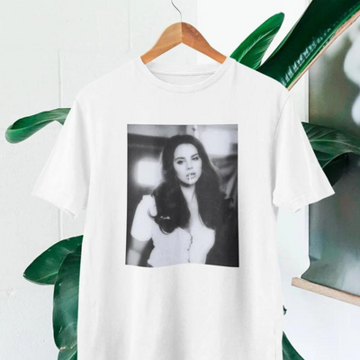 Camiseta Básica Lana Del Rey Retro Smoke