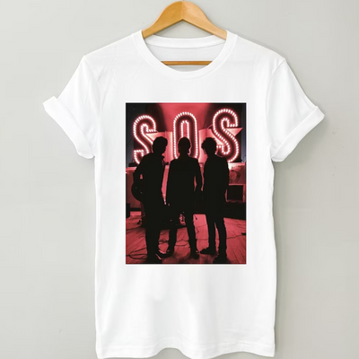 Camiseta Básica Jonas Brothers SOS