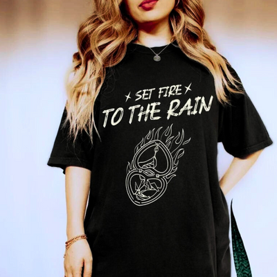 Camiseta Básica Adele Set Fire To The Rain