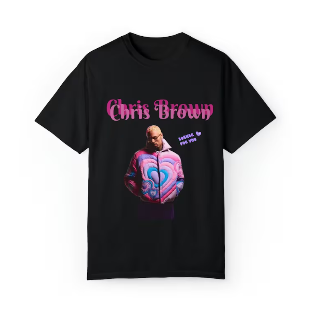 Camiseta Básica Chris Brown Sucker For You