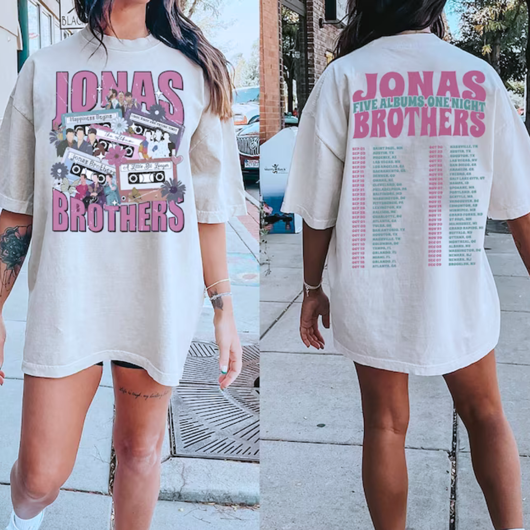 Camiseta Básica Jonas Brothers Tour 2023