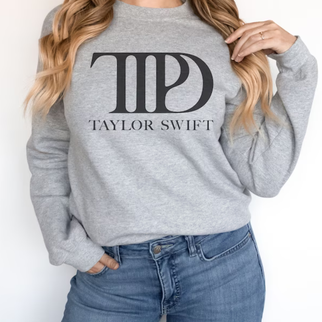 Moletom Gola Redonda Taylor Swift TTPD Logo – Saoko